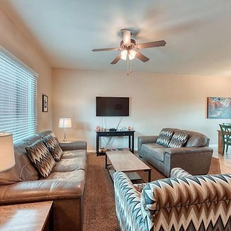 3Br / 2Ba Townhome With Pool, Patio, Wifi, Washer/Dryer カナブ エクステリア 写真